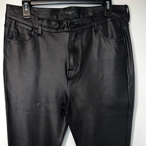 Celebrity Pink, 13/31, high-rise ankle skinny, 5pocket logo button faux leather - Picture 9 of 9